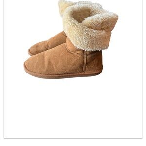APRÈS BY LAMO Cozy Tan Faux Fur Lined Boots